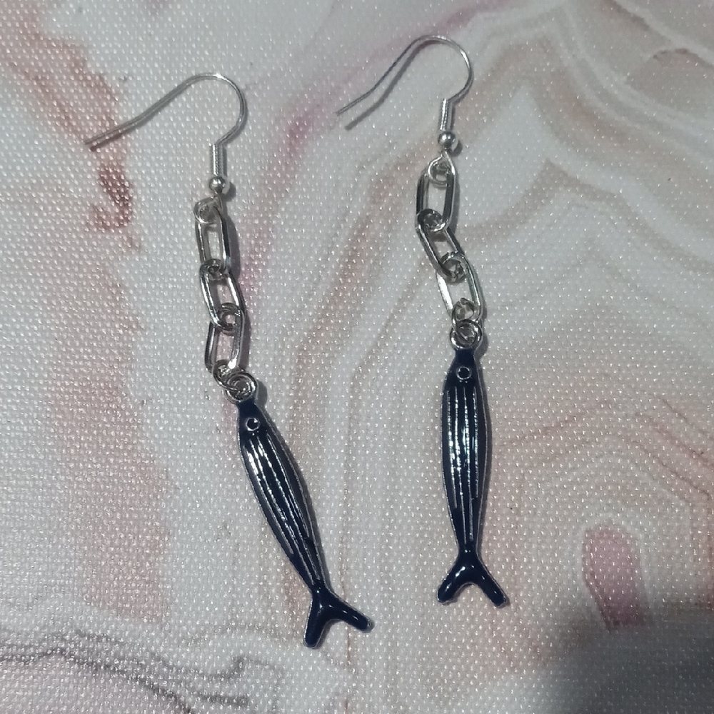 Chic Silver Fish Hook Earrings